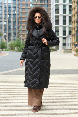 Зимний пуховик оверсайз с манишкой